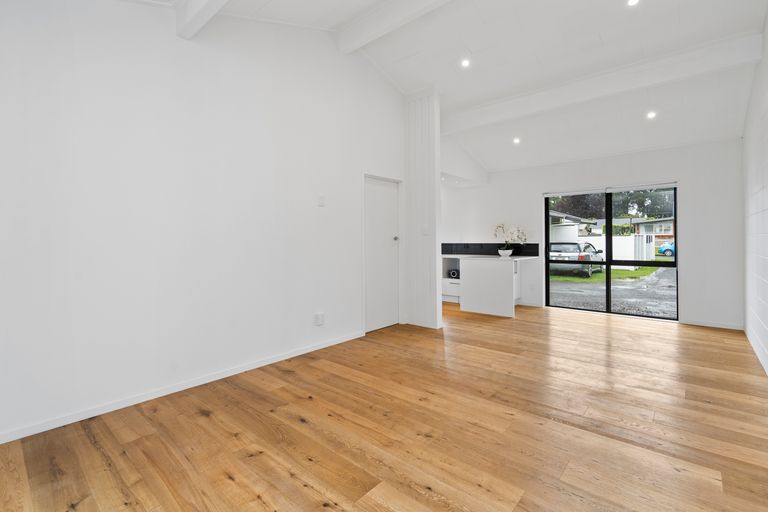 Photo of property in 82 Princes Street, Cambridge, 3434