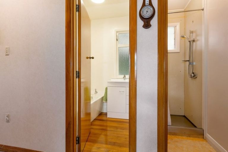 Photo of property in 27 Jeffery Street, Andersons Bay, Dunedin, 9013