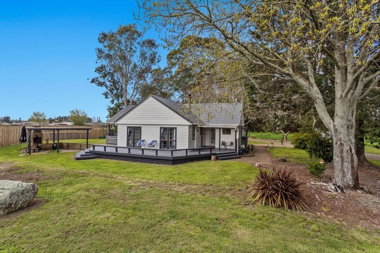 Photo of property in 108 Kawerau Road, Putauaki, Whakatane, 3192