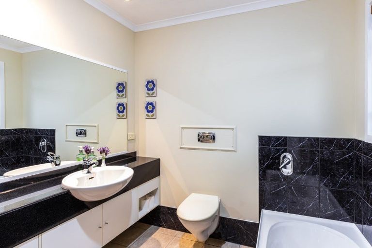 Photo of property in 26 Kurupae Road, Hilltop, Taupo, 3330