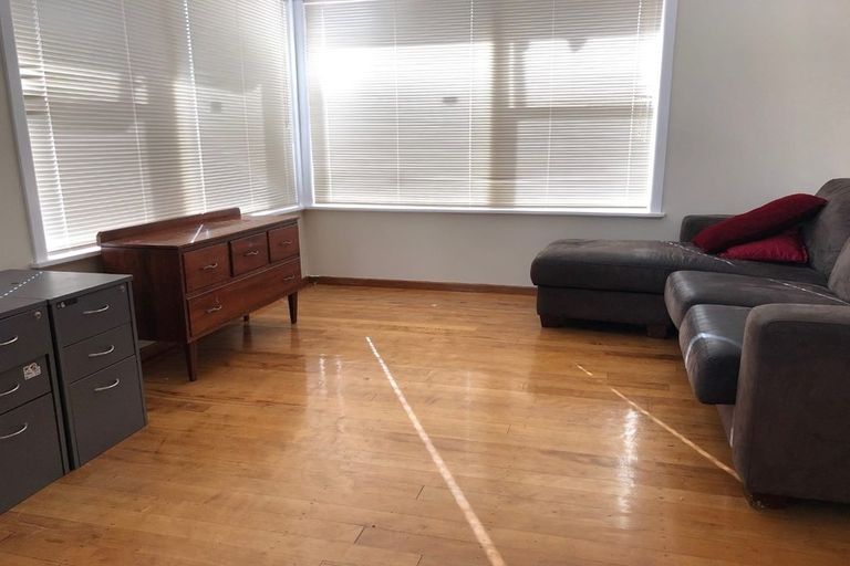 Photo of property in 1/52a Wintere Road, Papatoetoe, Auckland, 2025