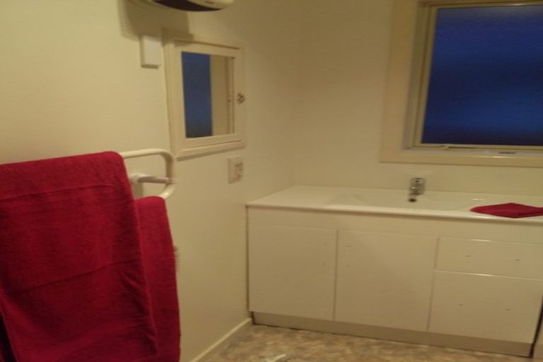 Photo of property in 1/203a Main North Road, Redwood, Christchurch, 8051