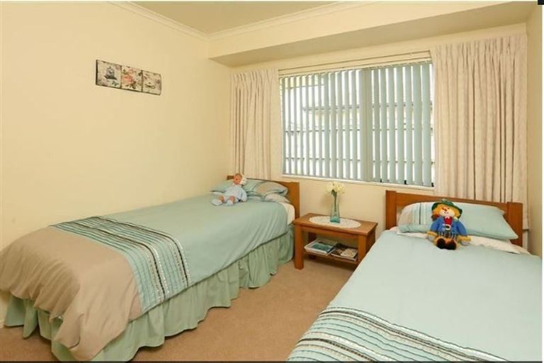 Photo of property in 15 Checkerberry Court, Henderson, Auckland, 0612