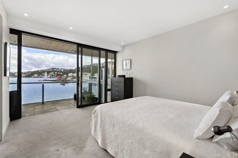 Photo of property in Clyde Quay Wharf, 2b/6 Clyde Quay Wharf, Te Aro, Wellington, 6011