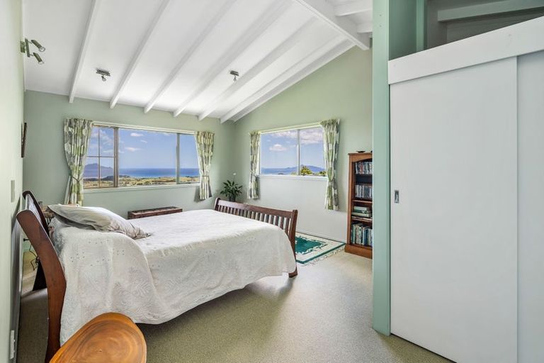 Photo of property in 275 Massey Road, Waipu, 0582