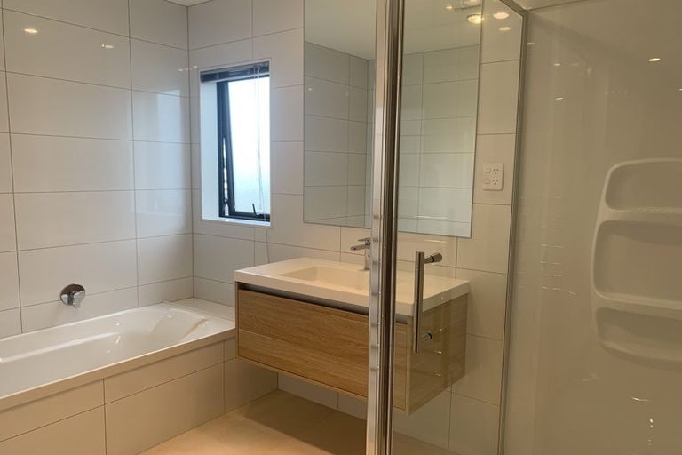 Photo of property in 82 Katikati Drive, Manurewa, Auckland, 2102