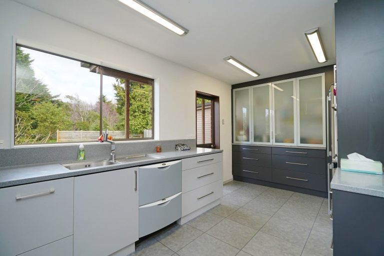 Photo of property in 29 Awarua Road, Otatara, Invercargill, 9879