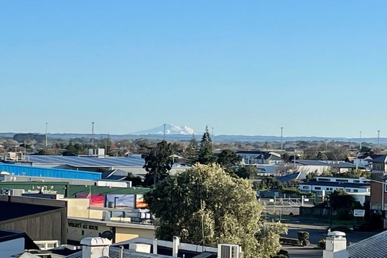 Photo of property in Maddison Apartments, 3/6c Queen Street, Palmerston North, 4410