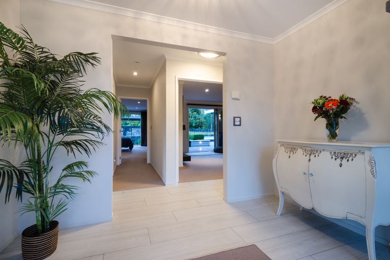 Photo of property in 55 Riverhead Road, Kumeu, 0810