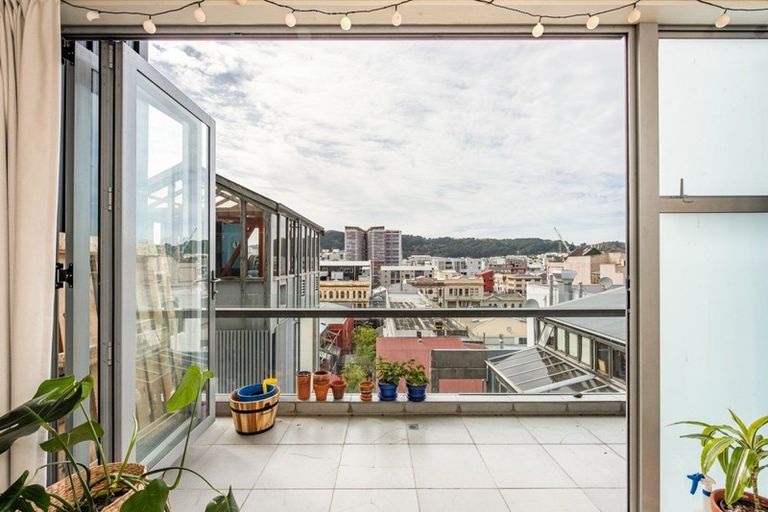 Photo of property in 258/21 Left Bank, Te Aro, Wellington, 6011