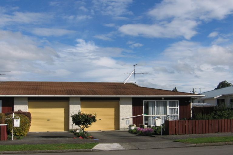 Photo of property in 2 Keir Crescent, Lansdowne, Masterton, 5810
