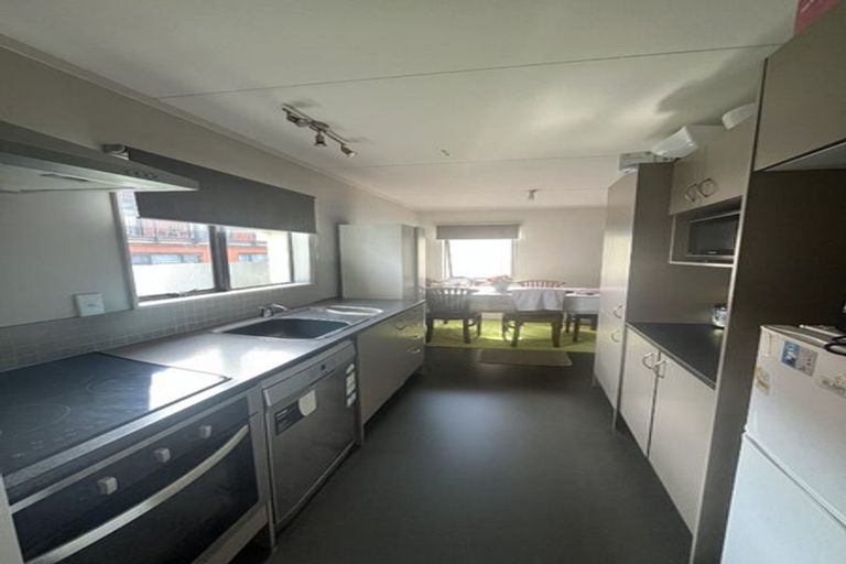 Photo of property in 9 Edgewater Drive, Pakuranga, Auckland, 2010