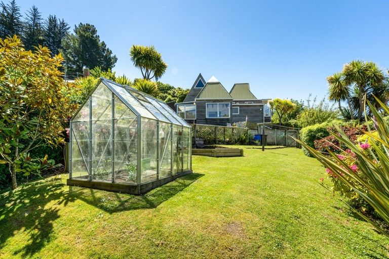 Photo of property in 9 Tui Street, Saint Leonards, Dunedin, 9022