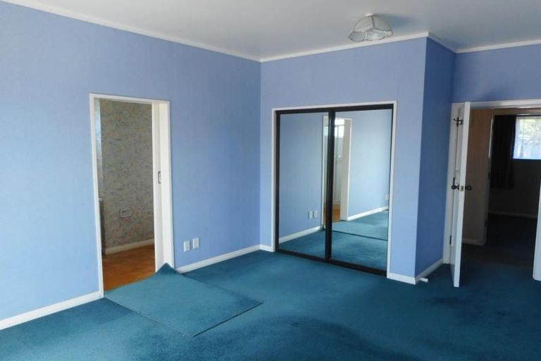 Photo of property in 62 Tannadyce Street, Strathmore Park, Wellington, 6022