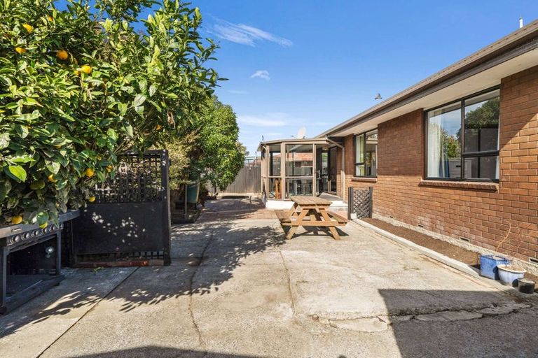 Photo of property in 16a Glenbyre Place, Bromley, Christchurch, 8062