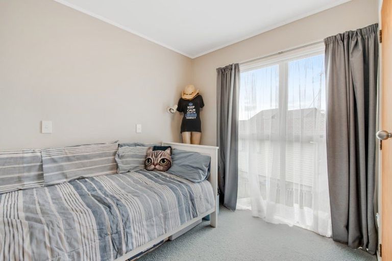 Photo of property in 11 Fairway Avenue, Red Beach, 0932