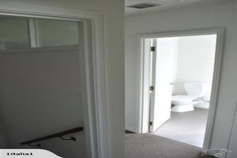 Photo of property in 4/34 Holly Road, St Albans, Christchurch, 8014