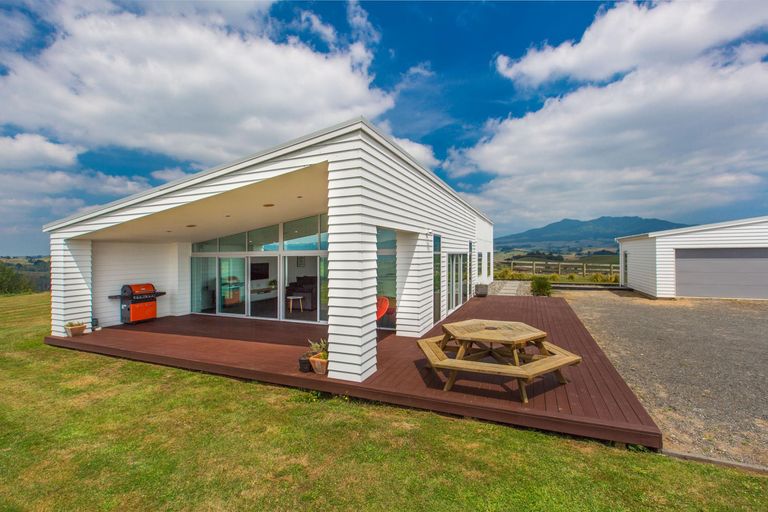 Photo of property in 573 Maungatawhiri Road, Raglan, 3295