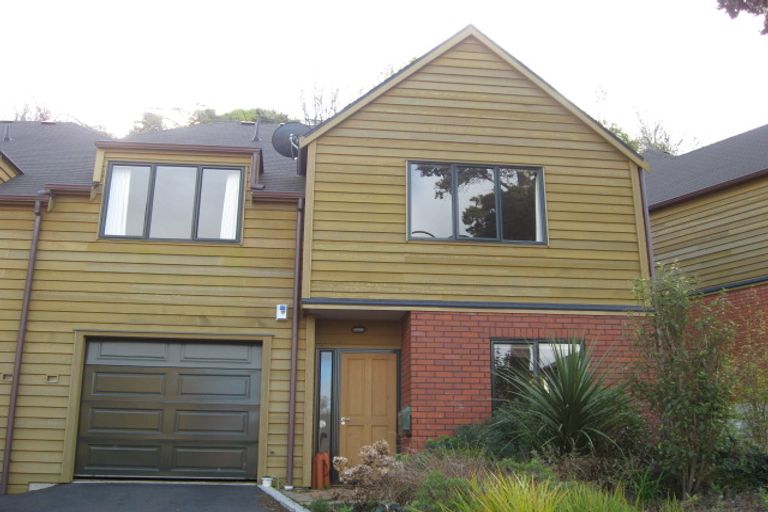 Photo of property in 34 Futuna Close, Karori, Wellington, 6012