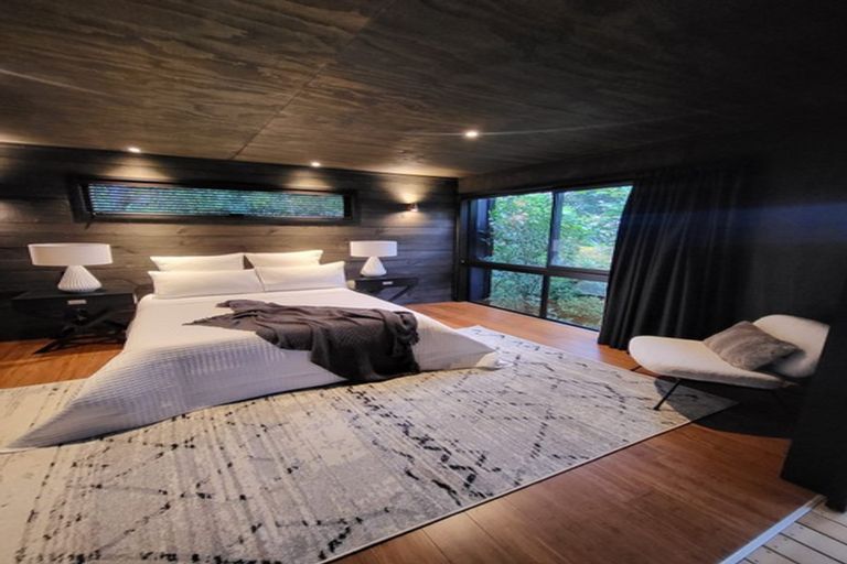 Photo of property in 2a Adams Road, Thornton Bay, 3575