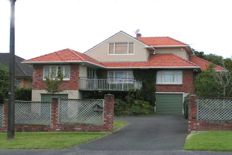 Photo of property in 36 Norman Road, Hauraki, Auckland, 0622