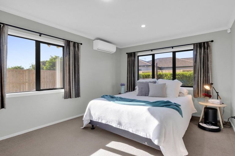 Photo of property in 7 Whitney Place, Rototuna North, Hamilton, 3210