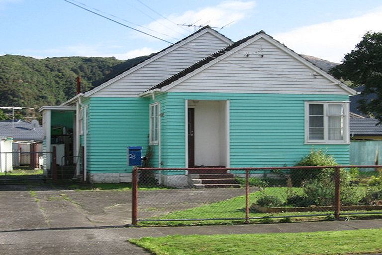 Photo of property in 23 Biddle Crescent, Taita, Lower Hutt, 5011