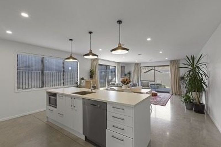 Photo of property in 51a-b Peterley Road, Lower Shotover, Queenstown, 9304