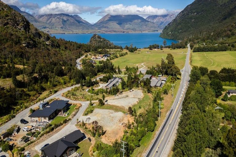 Photo of property in 19 Peregrine Falcon Road, Mount Creighton, Queenstown, 9371