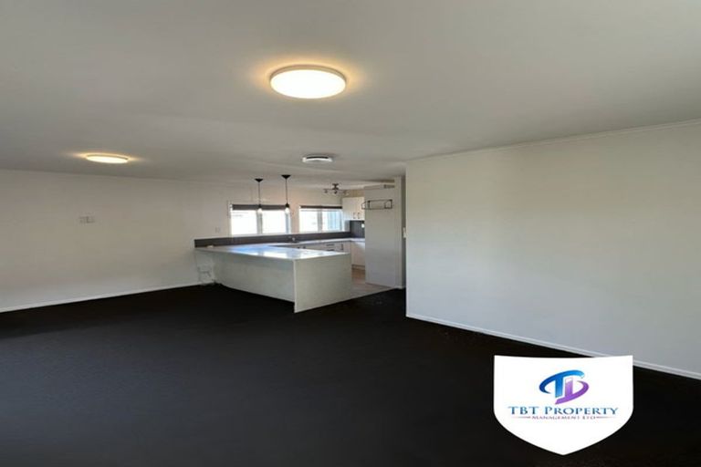 Photo of property in 78 Friedlanders Road, Manurewa, Auckland, 2102