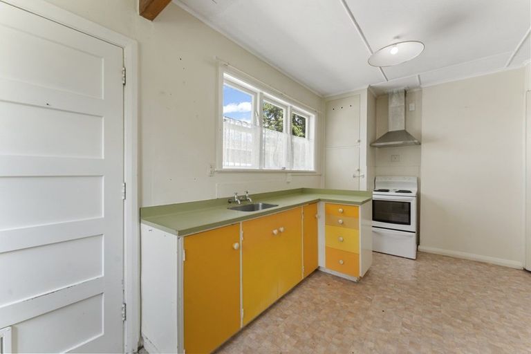 Photo of property in 3 Cook Street, Levin, 5510