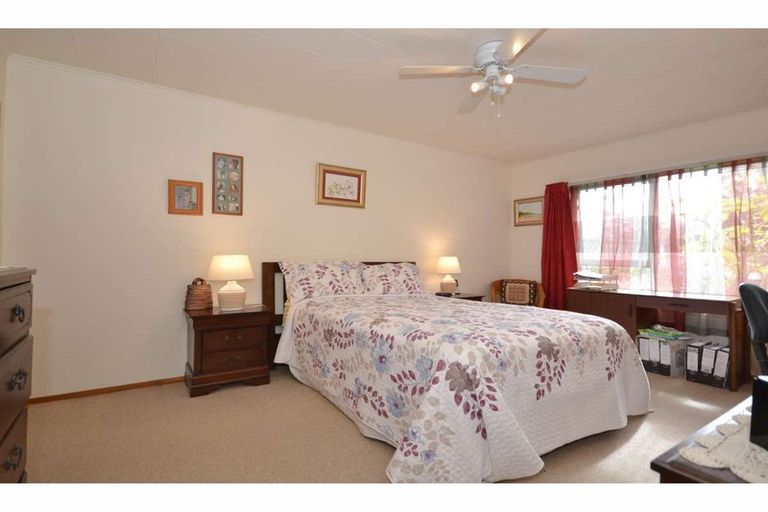 Photo of property in 1a Golf View Road, Kerikeri, 0230