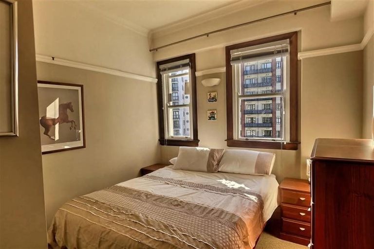 Photo of property in Westminster Court, 4h/5 Parliament Street, Auckland Central, Auckland, 1010