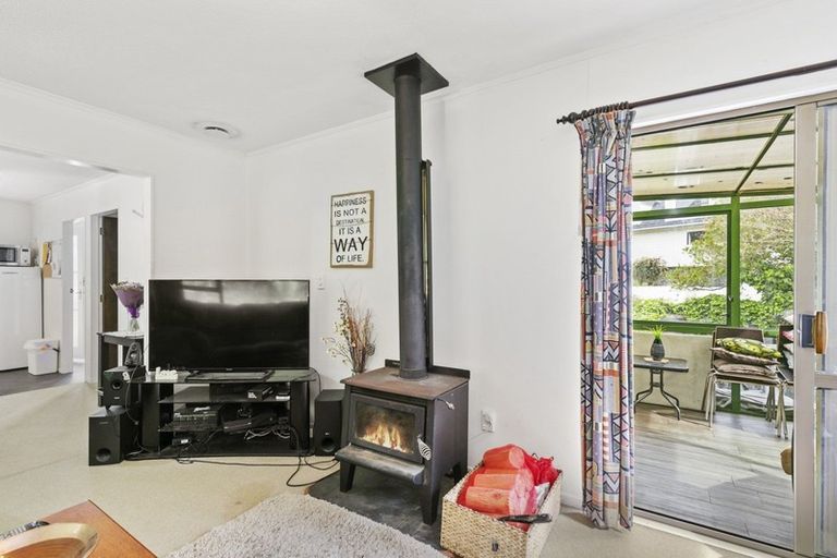 Photo of property in 55 Viewmont Drive, Harbour View, Lower Hutt, 5010