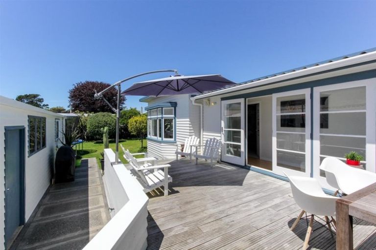 Photo of property in 19 Tokomaru Street, Welbourn, New Plymouth, 4312