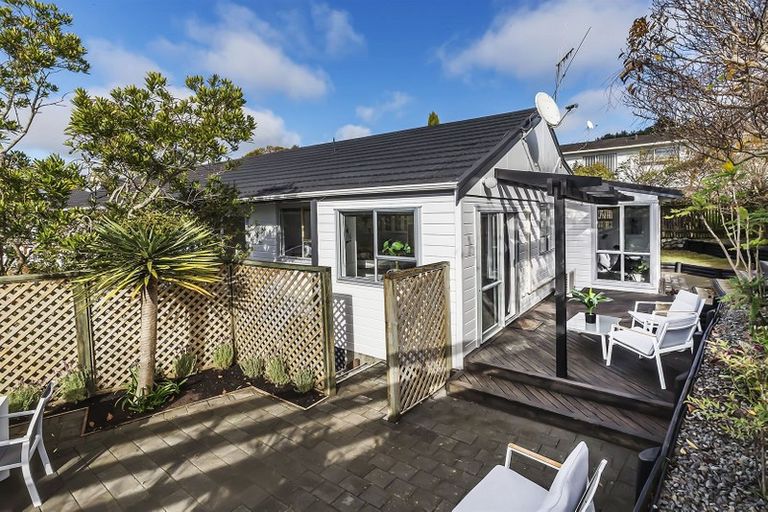 Photo of property in 9 Halyard Place, Whitby, Porirua, 5024