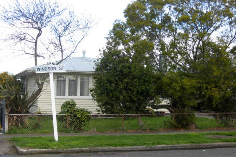 Photo of property in 11 Windsor Street, Solway, Masterton, 5810