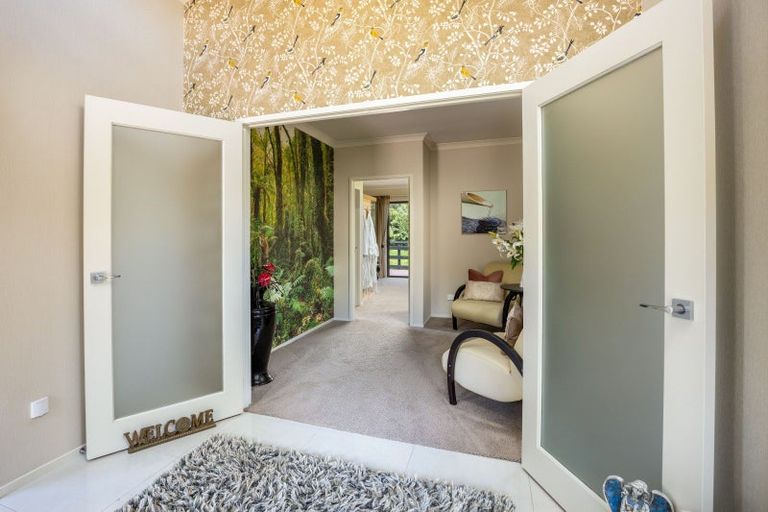 Photo of property in 1058 Mangorei Road, Mangorei, New Plymouth, 4371