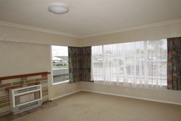 Photo of property in 79 Winchester Street, Levin, 5510