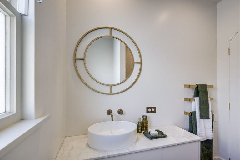 Photo of property in 541c Marine Parade, Napier South, Napier, 4110