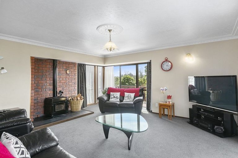 Photo of property in 70 Kinmont Crescent, Kinmont Park, Mosgiel, 9024