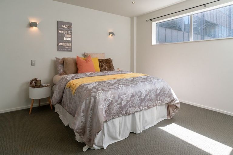 Photo of property in 257/21 Left Bank, Te Aro, Wellington, 6011