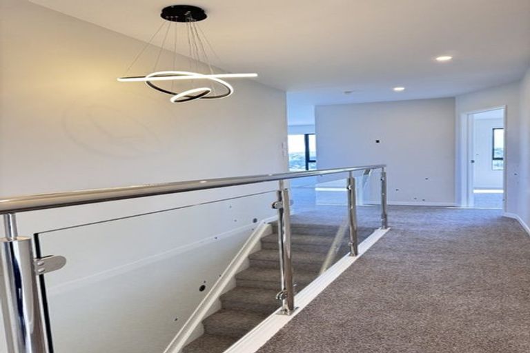 Photo of property in 19 Wagyu Lane, Karaka, 2580