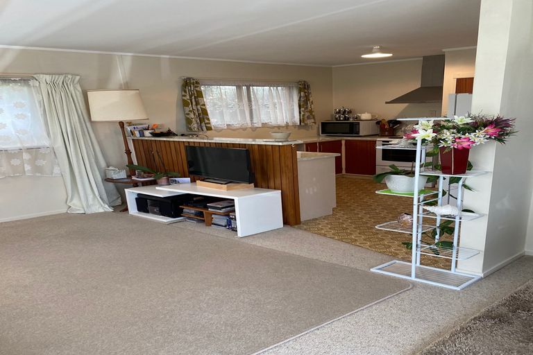 Photo of property in 114b Edinburgh Street, Pukekohe, 2120