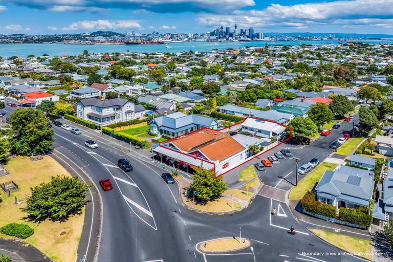 Photo of property in 159 Victoria Road, Devonport, Auckland, 0624