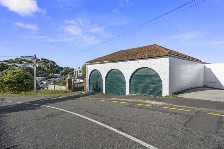 Photo of property in 91 Nevay Road, Miramar, Wellington, 6022