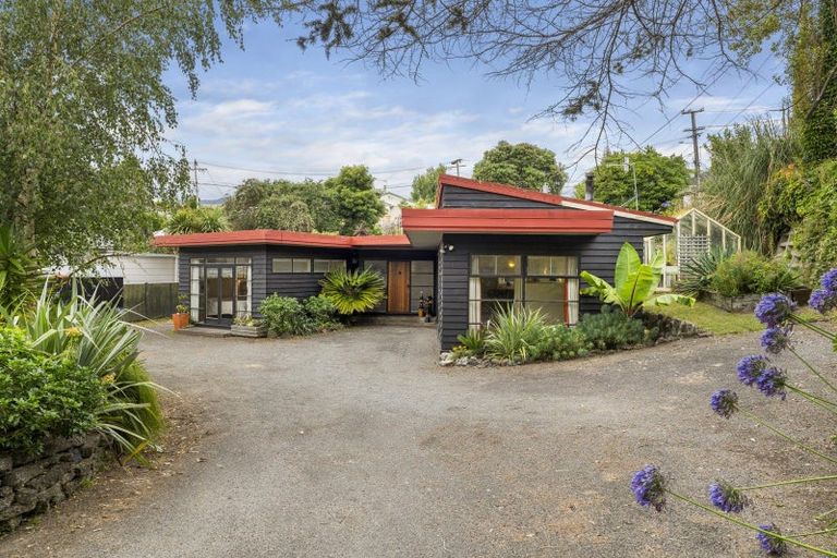 Photo of property in 51 Poplar Avenue, Raumati South, Paraparaumu, 5032