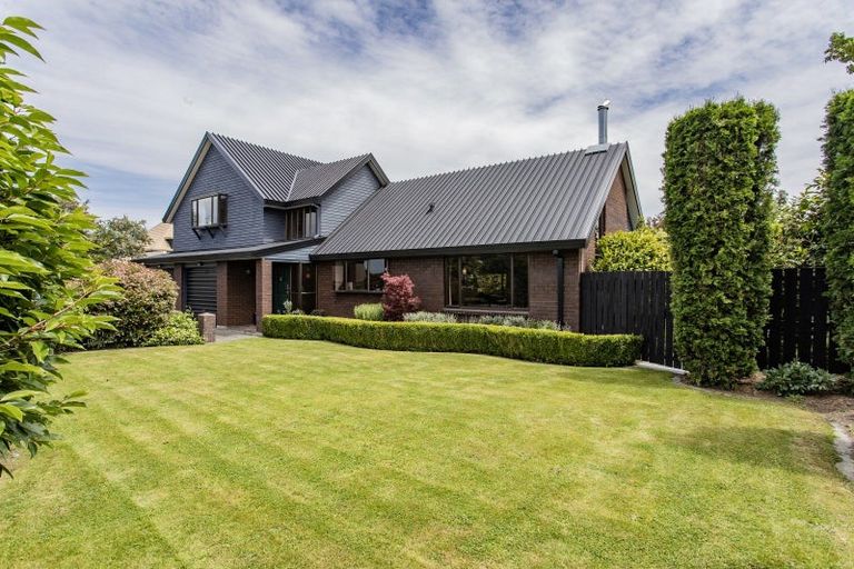 Photo of property in 11 Janelle Place, Rangiora, 7400