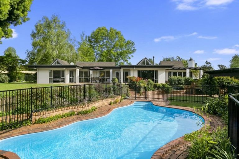 Photo of property in 156 Rosebanks Drive, Tamahere, Hamilton, 3283