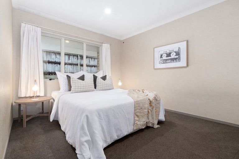 Photo of property in 100 Reynolds Road, Pukekohe, 2120